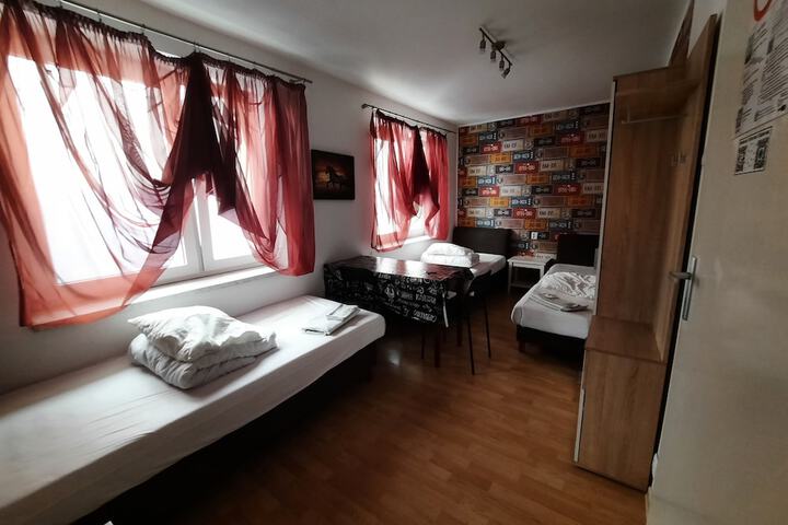 Room 71 of 159