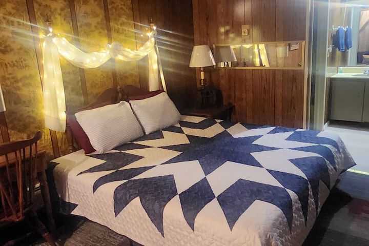 Executive Room 1 King Bed (2 of 7)