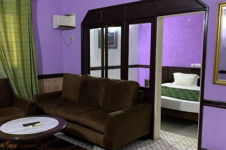 Room 49 of 87