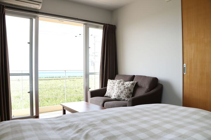 Room 2 of 27