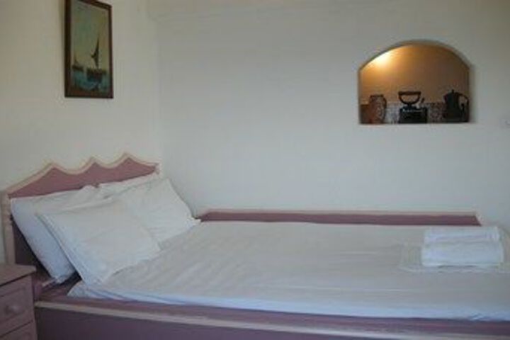 Room 16 of 49