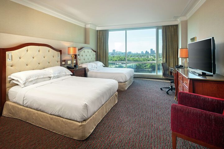 2 Queen Bed Accessible Room (10 of 29)