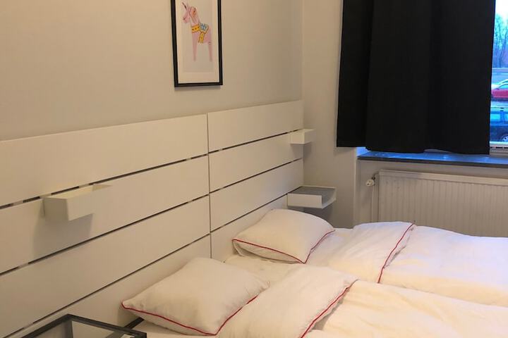 Room 6 of 26