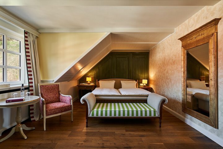 Room 18 of 64