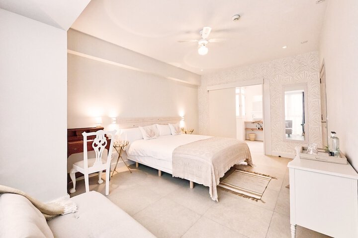 Room 3 of 14