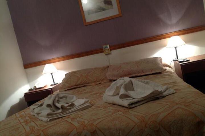 Room 13 of 30