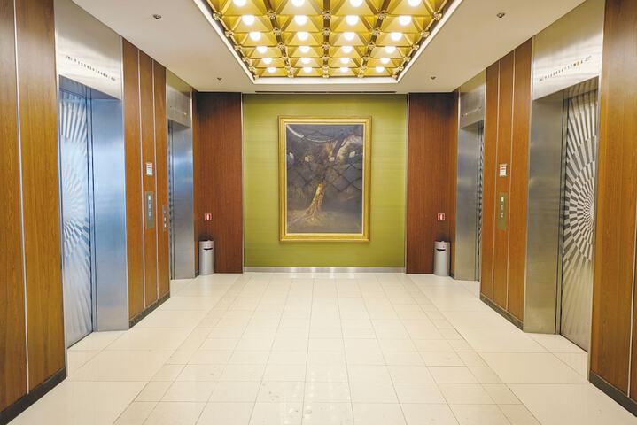 Hotel Lobby