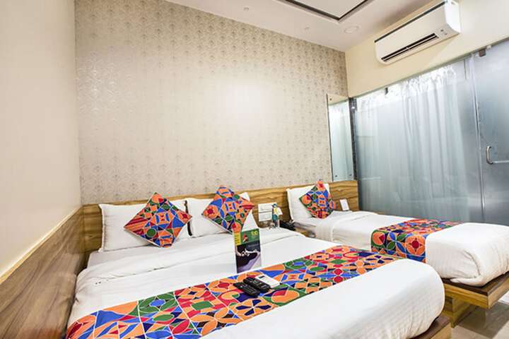 Room 10 of 23