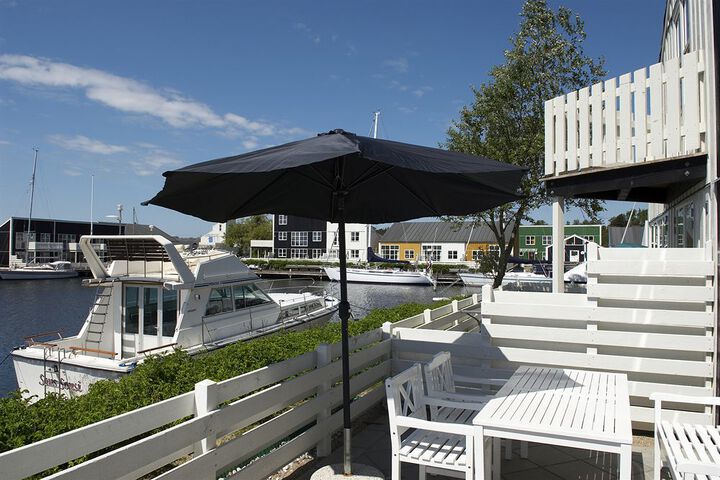 Terrace/Patio 19 of 53