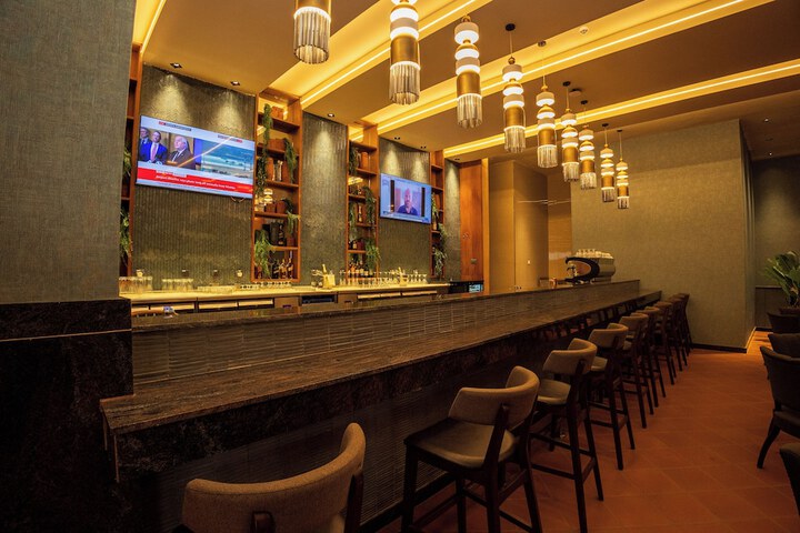Lounge 150 of 173