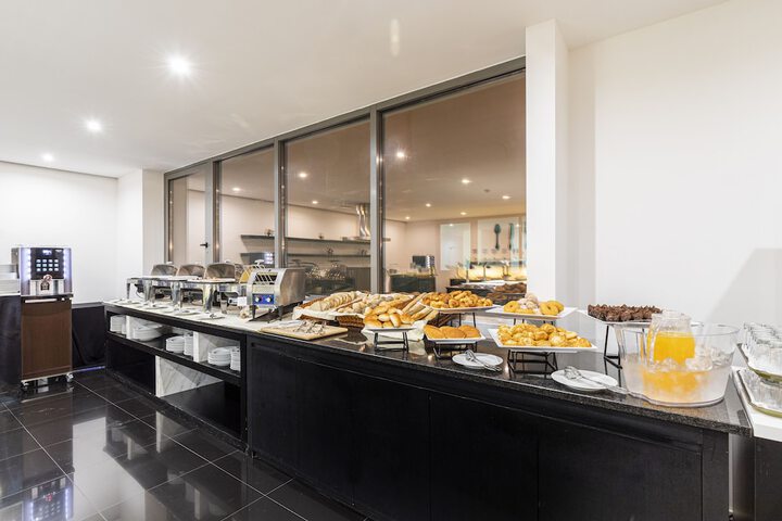 Dining Photos