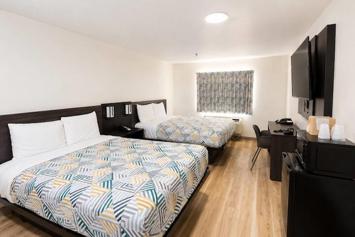 Room 34 of 46