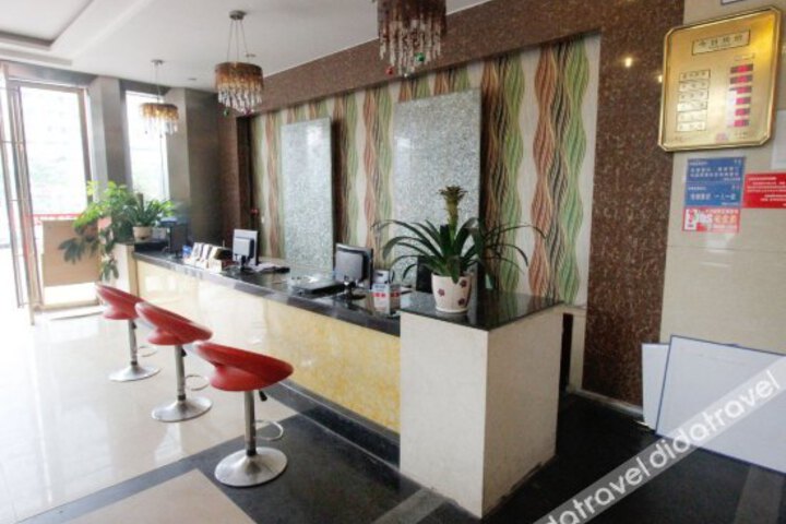 Huashen Hotel