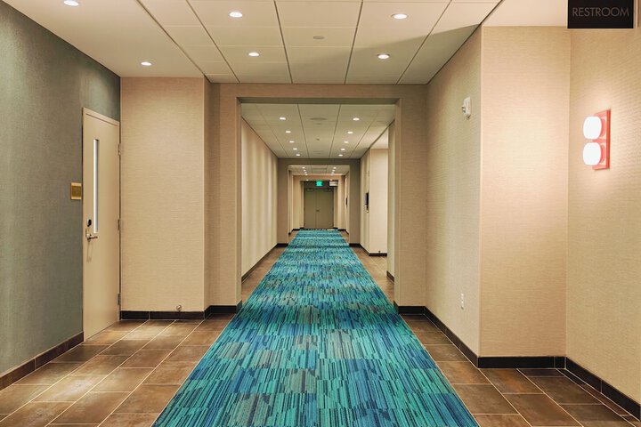 Ballroom/Hall 48 of 58