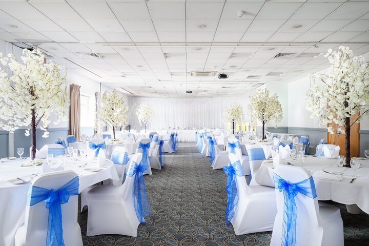Ballroom/Hall 55 of 63