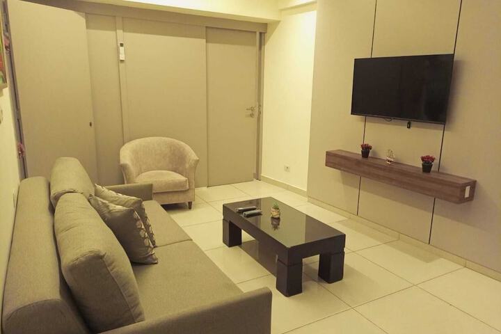Room 32 of 40