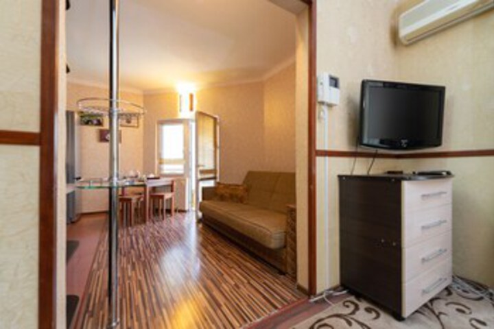 Room 7 of 47