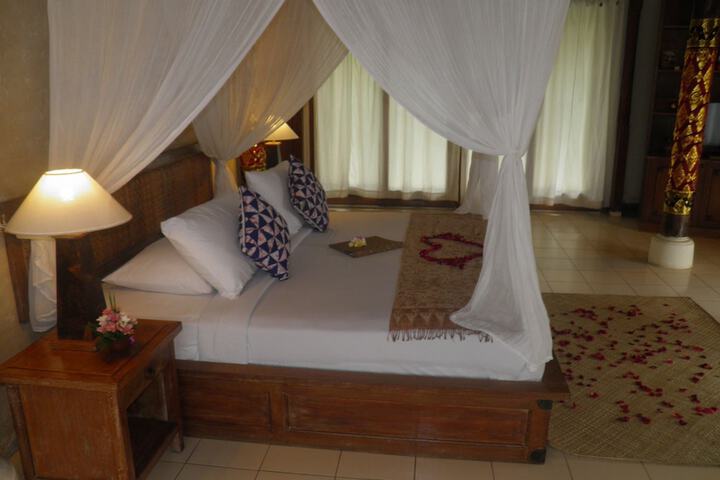 Room 28 of 55