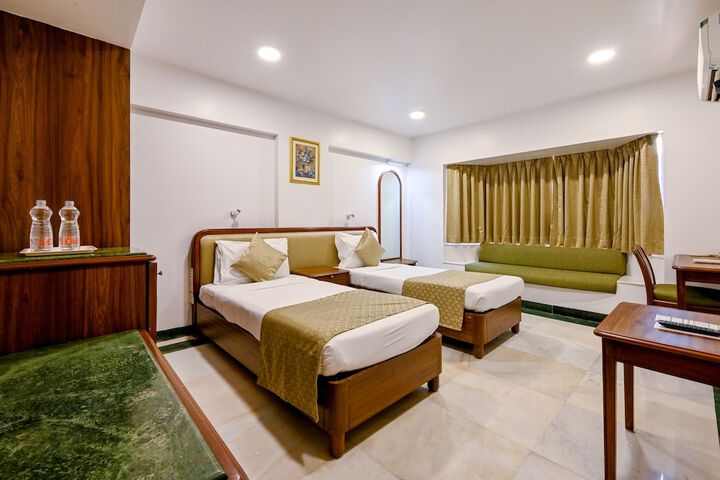 Room 16 of 54