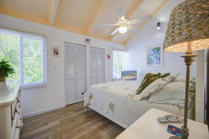 Sea Loft Village #106 in Sanibel, FL
