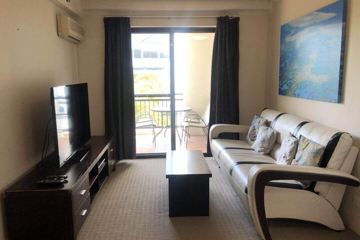 Room 21 of 32