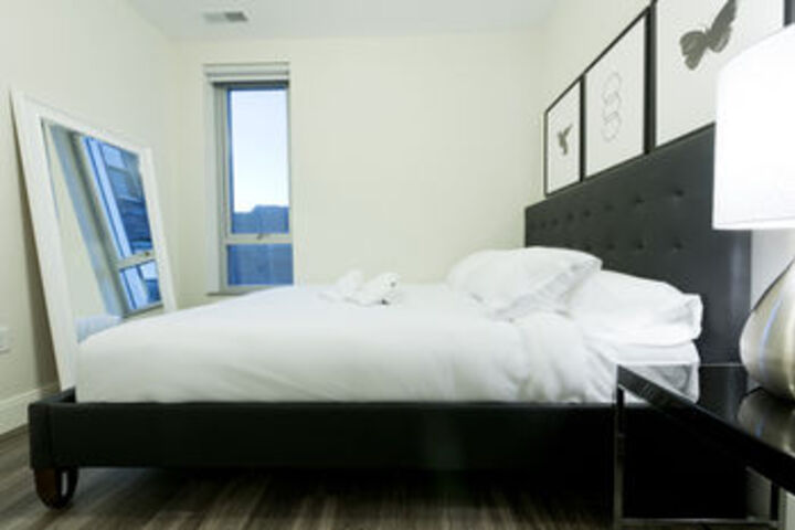 Room 3 of 17