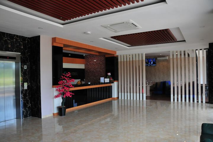 Hotel Interior 2 of 24
