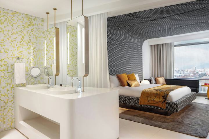 Room 21 of 145