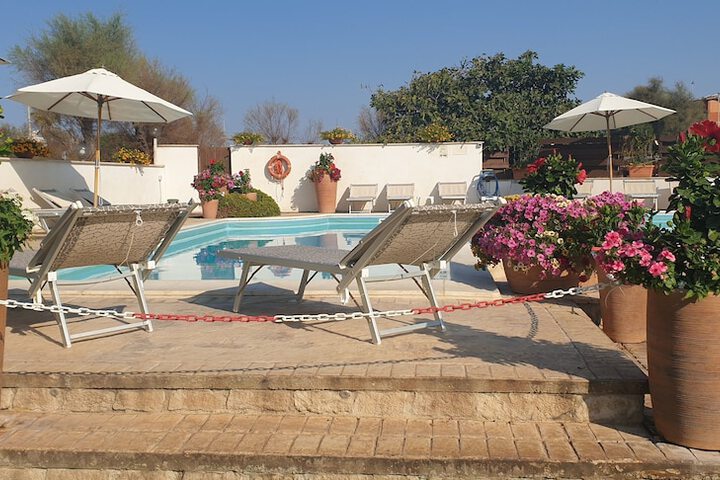 Hotel Pool