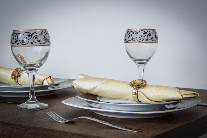 Dining 87 of 99