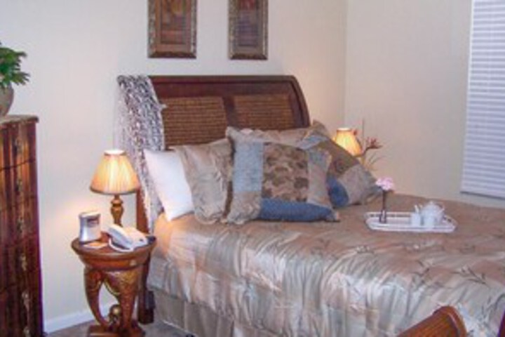 Room 25 of 27
