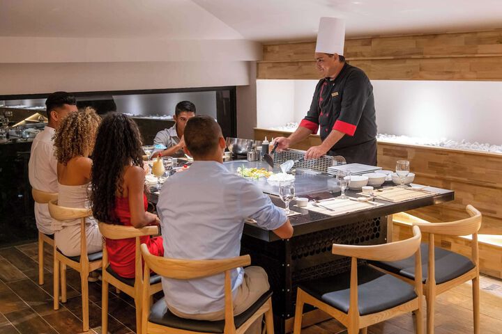 Dining 73 of 120