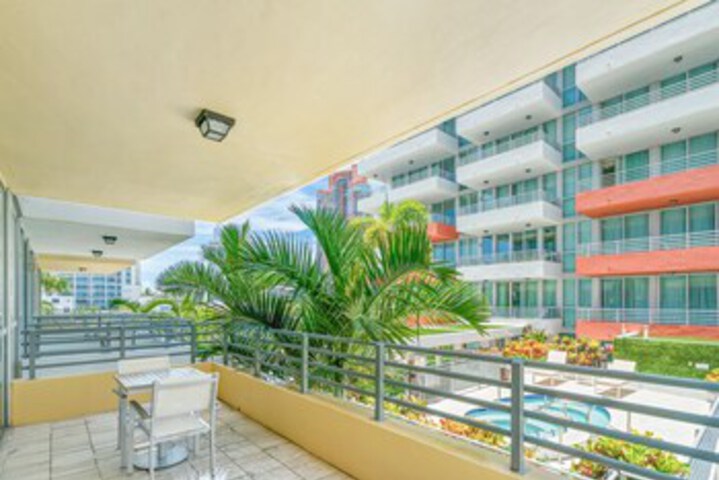 Terrace/Patio 43 of 318