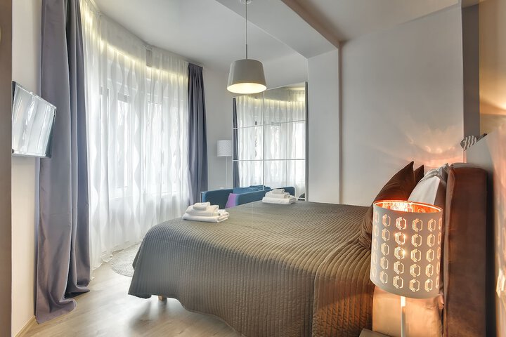 Room 43 of 51