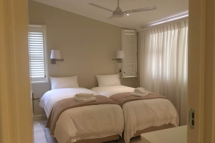 Room 20 of 23
