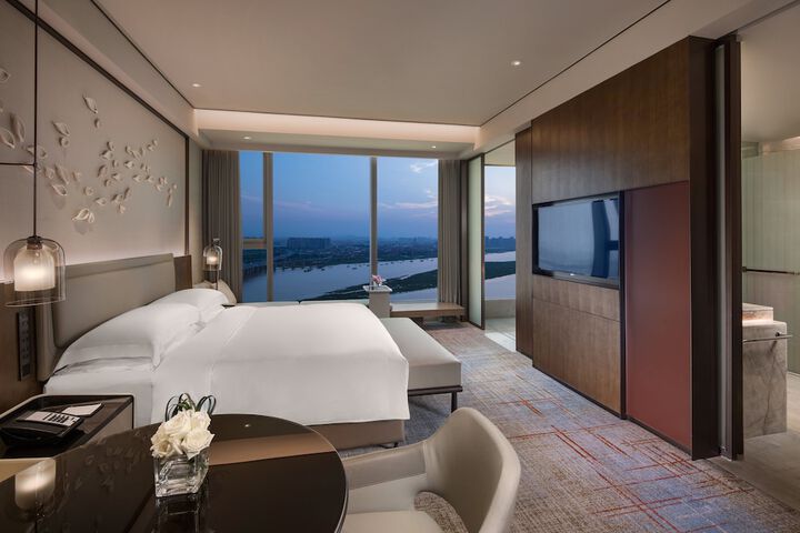 Room 20 of 110