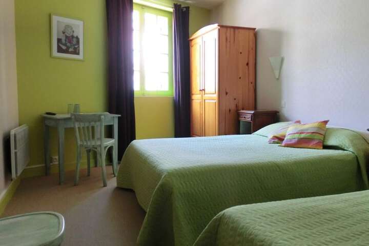 Room 5 of 24