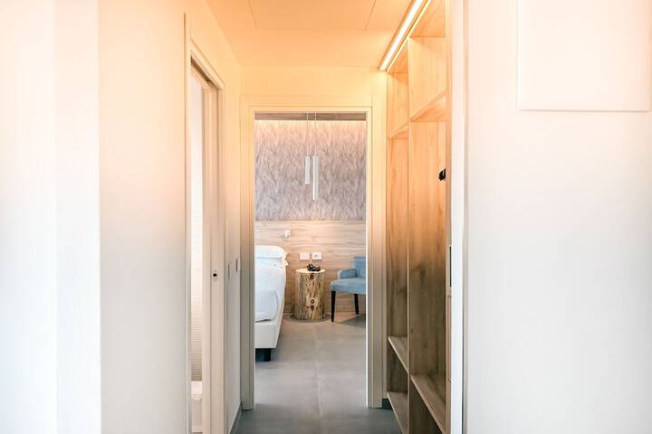 Room 41 of 84