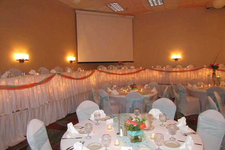 Ballroom/Hall 53 of 60