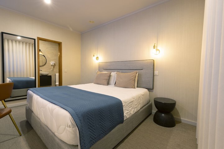Room 16 of 70
