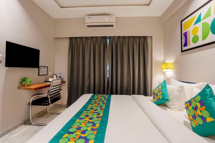Room 15 of 26