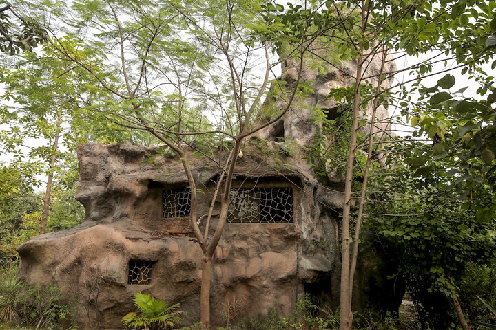 Hotel Exterior 122 of 143