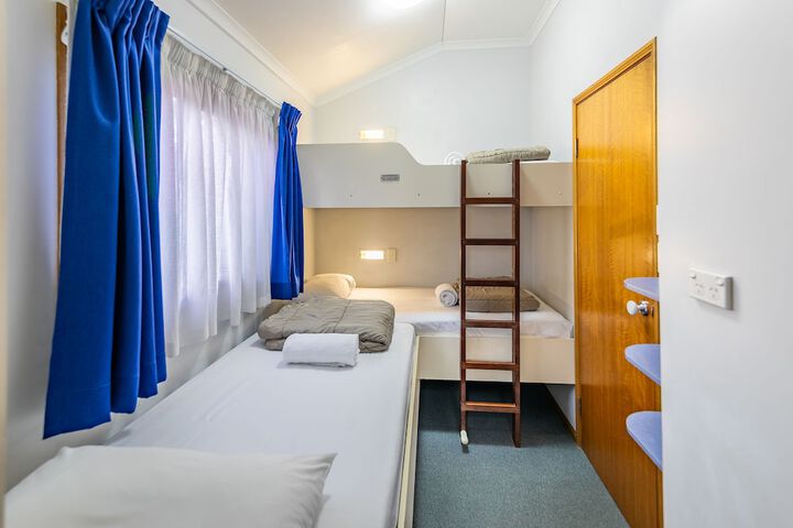 Room 19 of 126