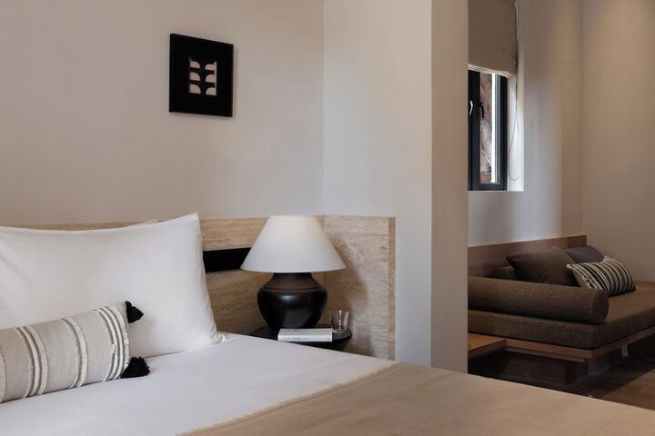Room 55 of 100