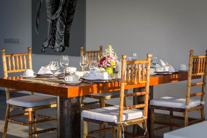 Dining Photos