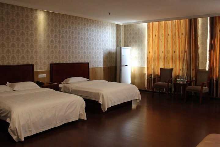 Room 7 of 22