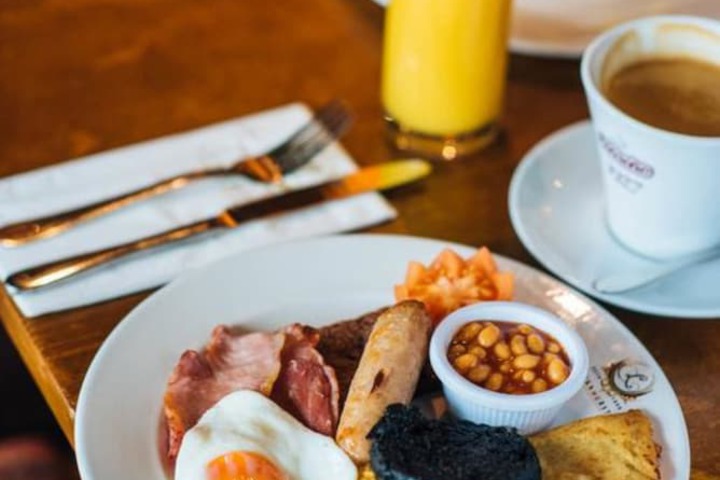 Breakfast/Coffee Service 52 of 66