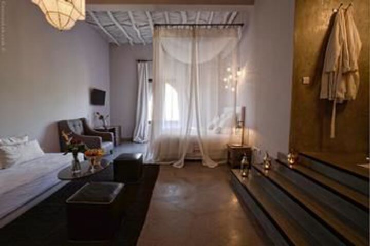 Room 51 of 89