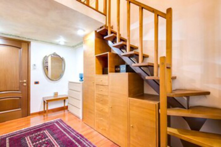 Room 16 of 25