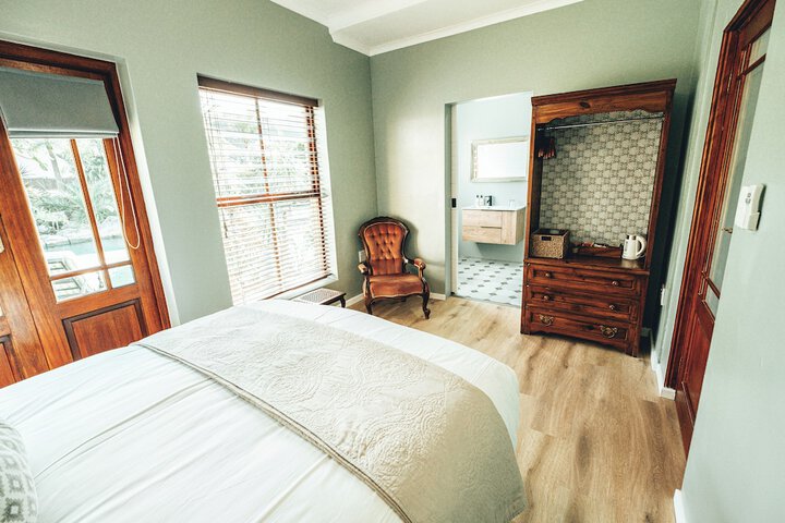 Room 9 of 43
